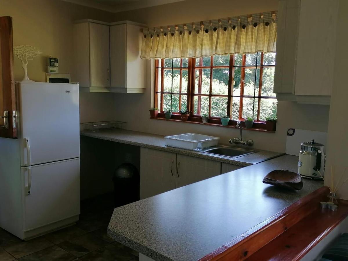Cicada Self Catering Cottage Ъндърберг Екстериор снимка
